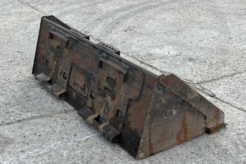 OmecoHub - Immagine NEW HOLLAND 1700